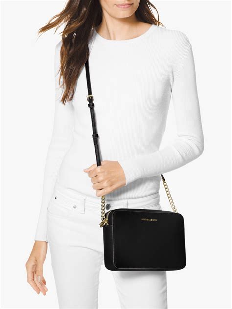 michael kors jet set crossbody bag 